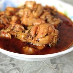 A picture of Chicken curry.