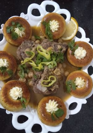 صورة لوصفة عجيجنات بمرق الحمص
