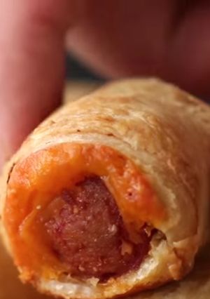 A picture of Pigs In a blanket.