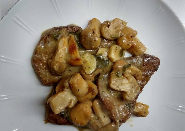 Seitán con llenegues en salsa