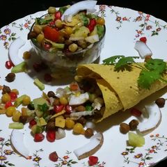 A picture of Chana chatpati.