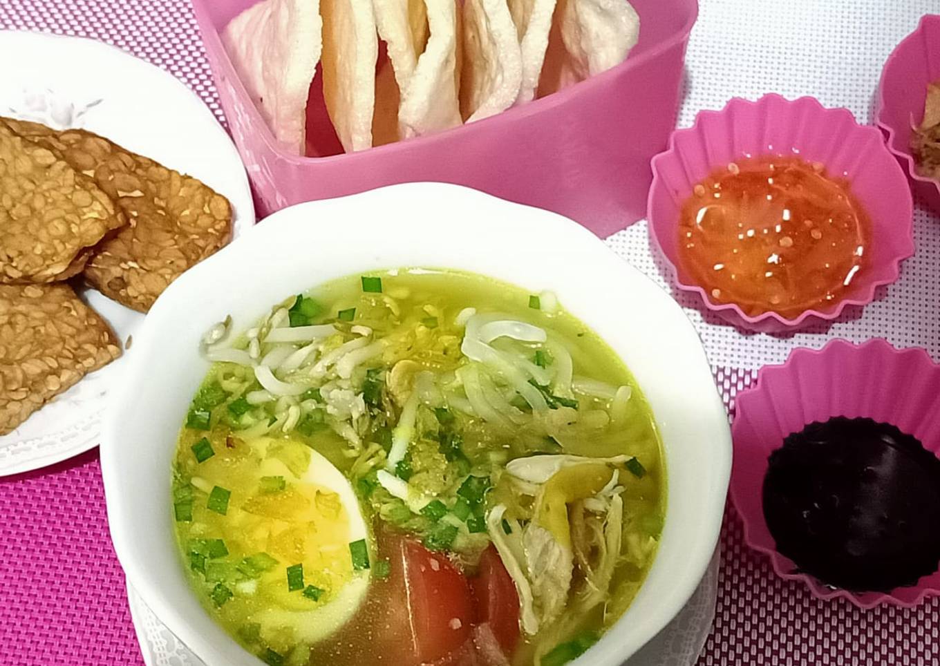 Bagaimana Membuat Soto bening 'shirataki' yang Enak Banget