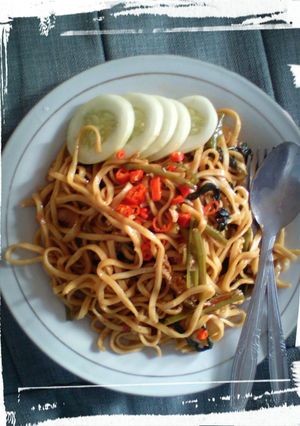 Foto resep Mie tektek kangkung