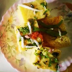 A picture of Dhokla.