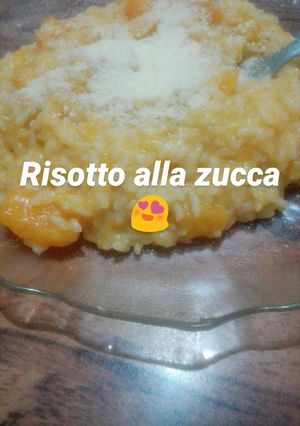 Una foto de Risotto alla zucca 💛