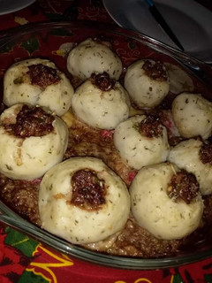 Una foto de Albóndigas de puré con carne