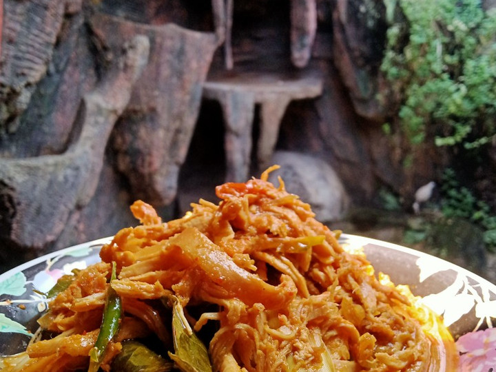 Cara Gampang Menyiapkan Ayam Suwir Pedas Simpel