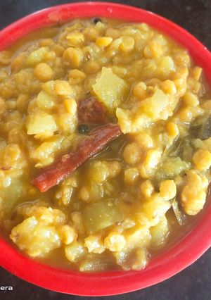 A picture of Lauki chana dal sabji.