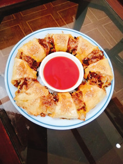 A picture of Taco crescent ring (eid spacial).