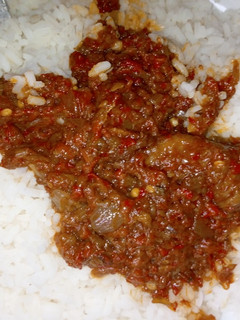 Shinkafa da miya ainihin hoton girkin