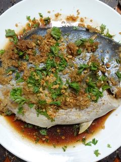 A picture of Ginger Soy Steamed Pompano.