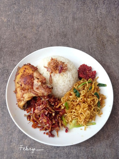 Foto resep Nasi Uduk Betawi Rice Cooker
