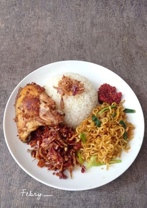 Foto resep Nasi Uduk Betawi Rice Cooker