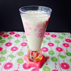 Banana Milkshake A picture of Banana Milkshake.