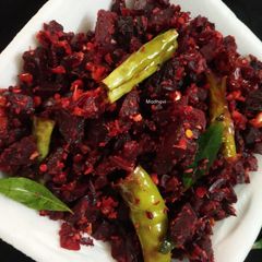 A picture of Beetroot kobbari fry.
