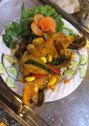 Hình của món Gà hấp nước mắm.