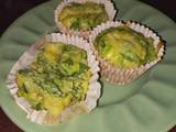 Muffins salados de albahaca