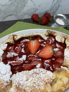 Фото Галета з 🍓.