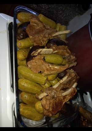 صورة لوصفة كوسى وباذنجان محشي مع ريش اللحم