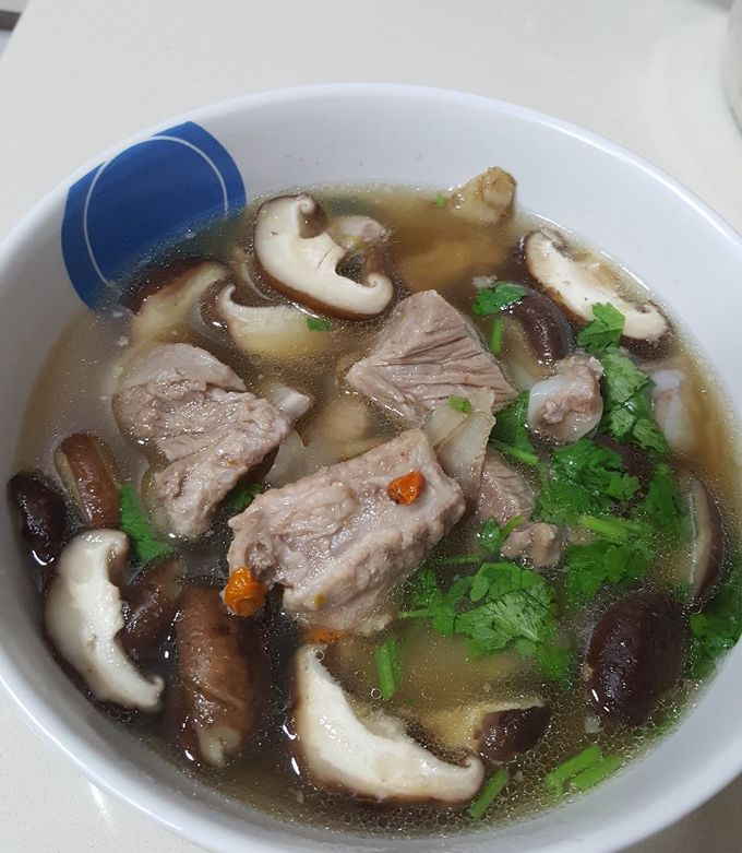 รูปของ กระดูกหมูตุ๋นยาจีน