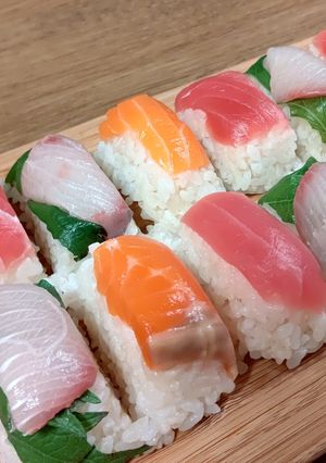 A picture of ★Ice tray Sushi★.