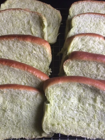 Langkah Gampang Menyiapkan Resep Roti sisir pandan *M5 yang Sempurna Anti Ribet, Menggugah Selera