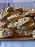 Cantucci versione salata (gorgonzola e noci)