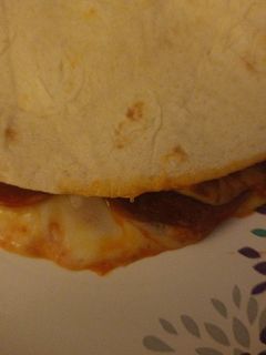 A picture of Low carb Pizza quesadilla.