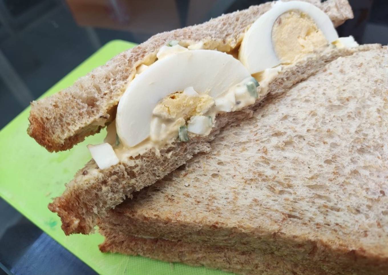 Egg sando (sandwich telur)