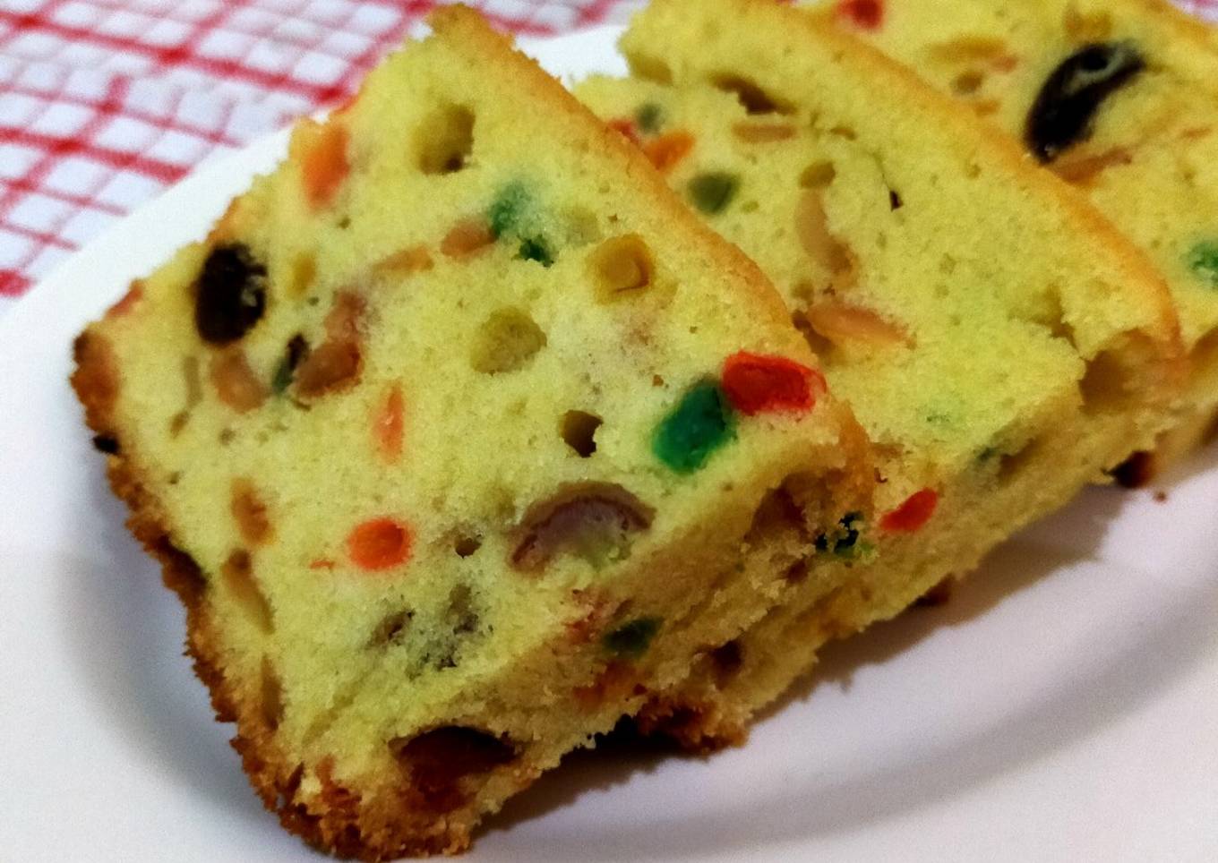 Bagaimana Menyiapkan English Fruit Cake, Enak