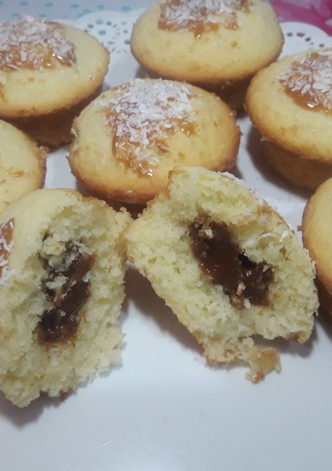 Una foto de Muffins de Coco y Dulce de Leche