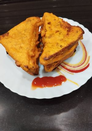 A picture of Bread Pakora (instant).