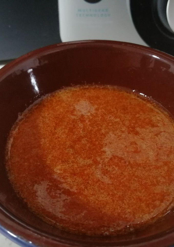 Una foto de Mojo picón rojo en mambo