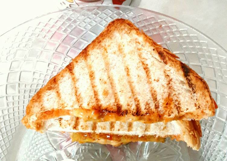 How to Prepare Any-night-of-the-week Veg Tikki sandwich