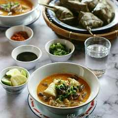A picture of Coto Makassar.