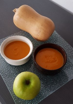 Une photo de Purée de butternut /pommes