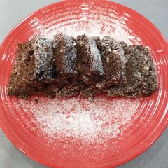 A picture of Eggless Christmas Plum Cake.