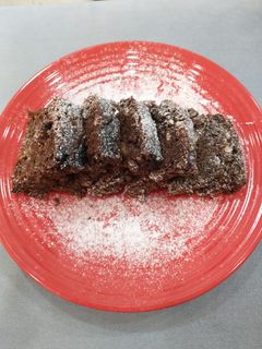 A picture of Eggless Christmas Plum Cake.