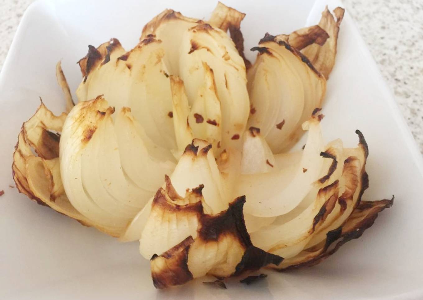 My Whole Roasted Onion with Chinese Salt n Pepper Seasoning. 😘
