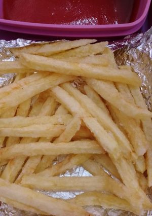 A picture of French fries.