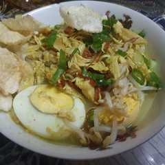 Soto Ayam রেসিপির প্রধান ছবি