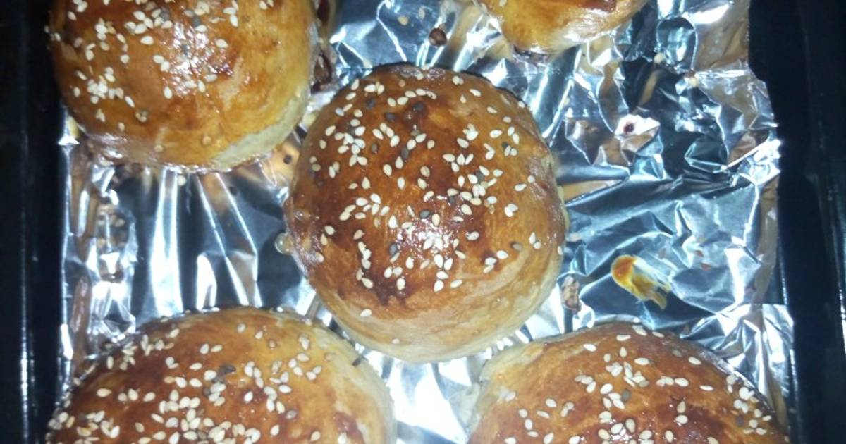 Burger bread Recipe by sadiya shagari (Sady's Treats And Small Chops