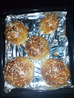 A picture of Burger bread.