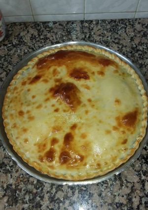 Una foto de Tarta de atún y acelga