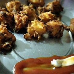 A picture of Crispy onion Pakode.