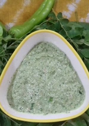 મીઠાં લીમડા ની ચટણી(mitha limbdo ni chutney recipe in gujarati) રેસીપી મુખ્ય ફોટો