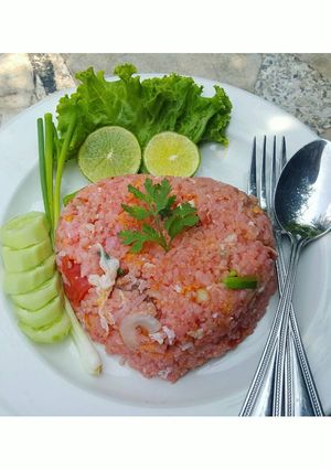 รูปของ ข้าวผัดไข่สีชมพู