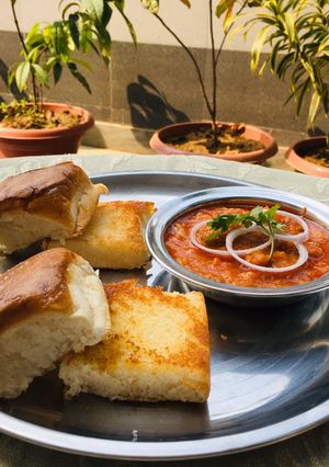 A picture of Pao Bhaji.