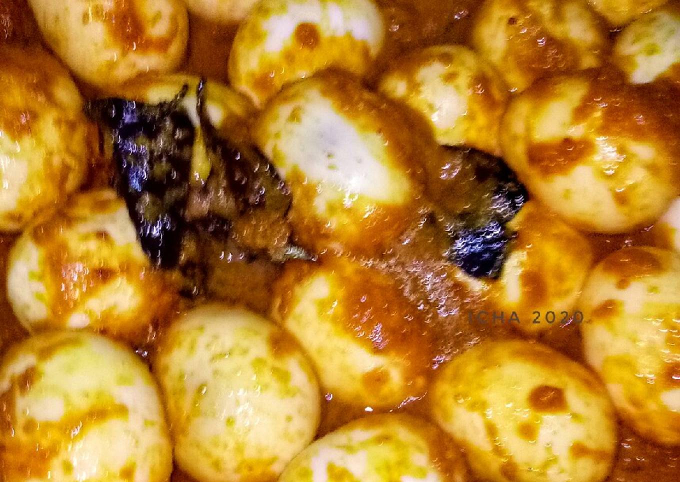 Telur bumbu lapis
