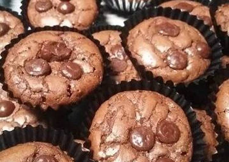 Cara Gampang Membuat Brownies cup kering yang Lezat Sekali